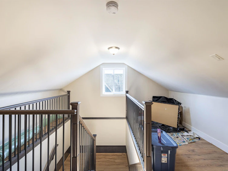 7535 Burgess Street, Burnaby, BC, V3N 3H9 - 24