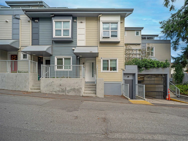 7893 French Street, Vancouver, BC, V6P 4V8 - 7