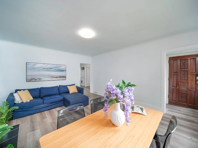4230 Pender Street, Burnaby, BC, V5C 2M3 - 5