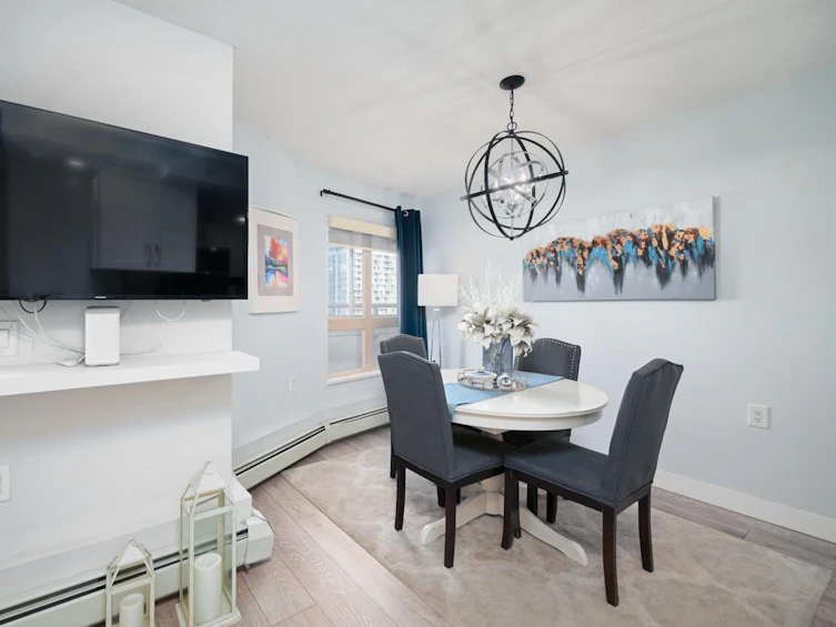 1603-121 W 15th Street, North Vancouver, BC, V7M 1R8 - 5