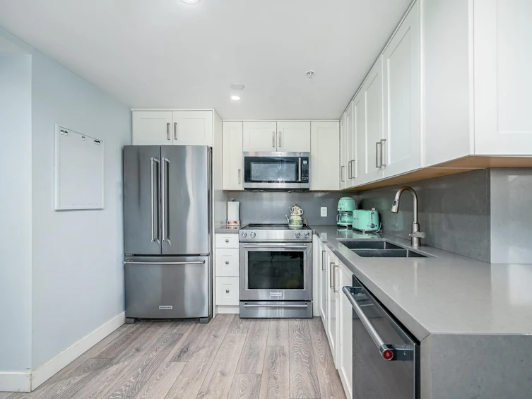 1603-121 W 15th Street, North Vancouver, BC, V7M 1R8 - 7