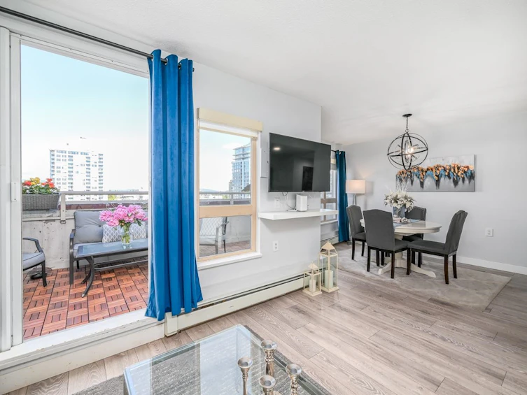 1603-121 W 15th Street, North Vancouver, BC, V7M 1R8 - 11
