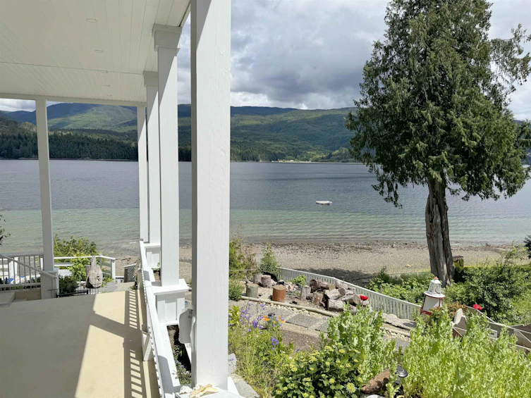 6406 North Gale Avenue, Sechelt, BC, V7Z 0L1 - 33