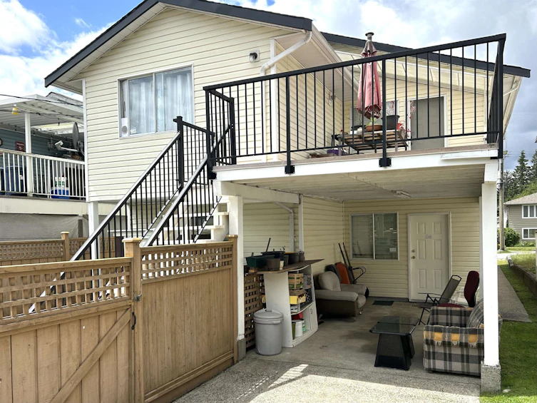 3182 Jervis Street, Port Coquitlam, BC, V3C 3H7 - 3