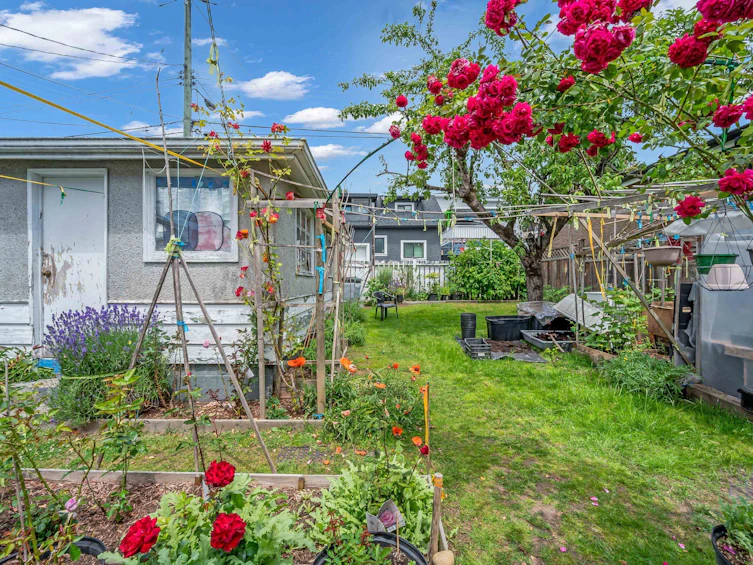 1639 E 59th Avenue, Vancouver, BC, V5P 2G8 - 12