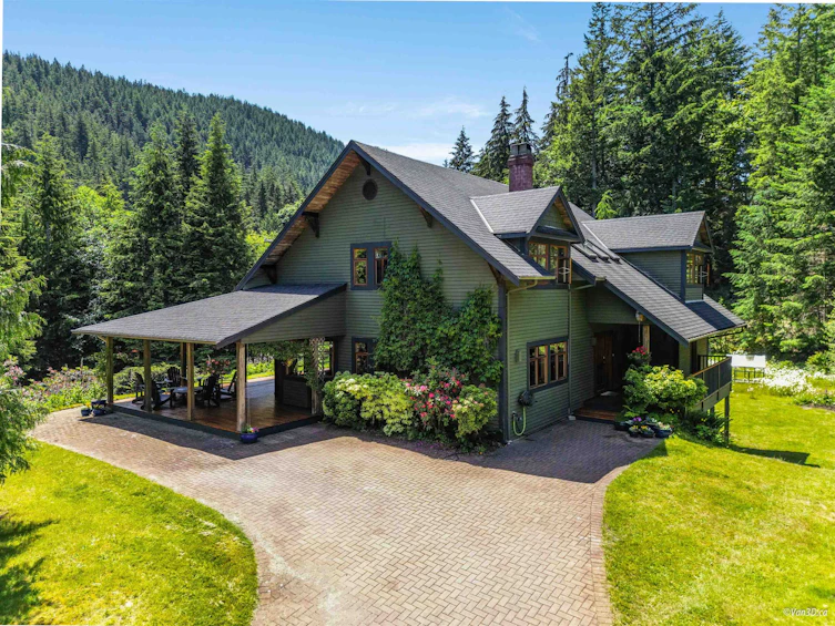 750 Cates Hill Road, Bowen Island, BC, V0N 1G2 - 7