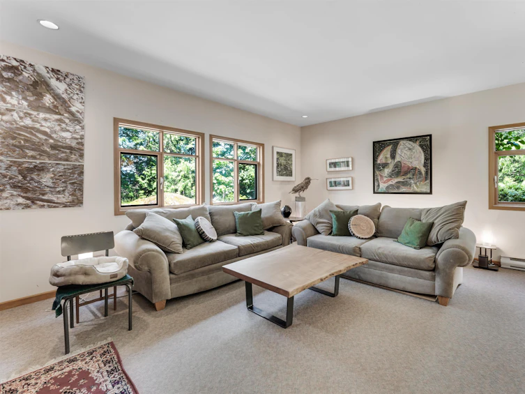 750 Cates Hill Road, Bowen Island, BC, V0N 1G2 - 10