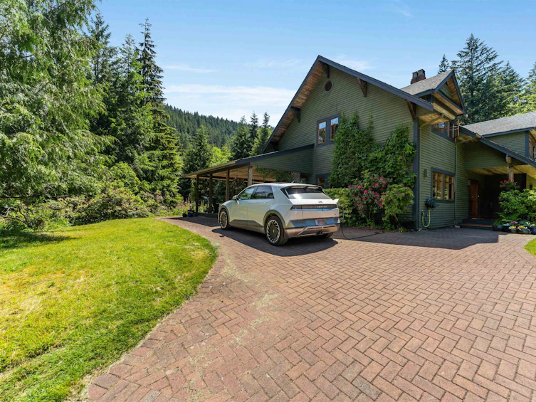 750 Cates Hill Road, Bowen Island, BC, V0N 1G2 - 36