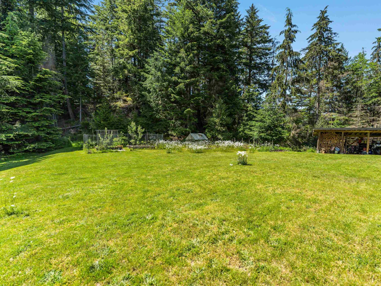 750 Cates Hill Road, Bowen Island, BC, V0N 1G2 - 38