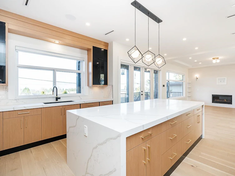6471 Bryant Street, Burnaby, BC, V5E 1S4 - 9