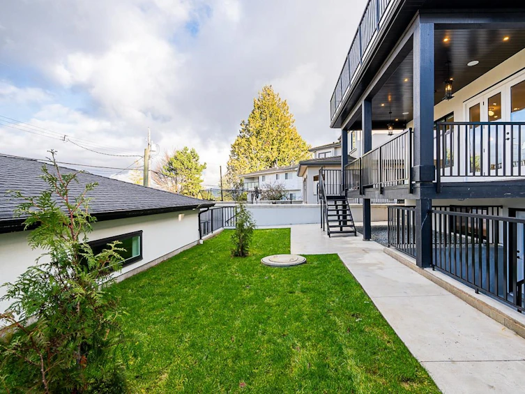 6471 Bryant Street, Burnaby, BC, V5E 1S4 - 39