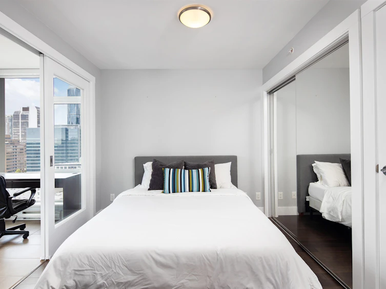 1506-535 Smithe Street, Vancouver, BC, V6B 0H2 - 11