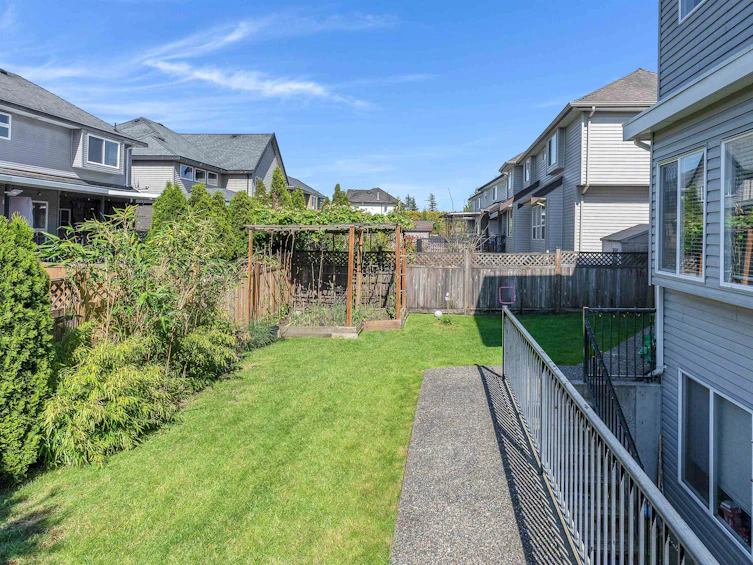 16719 63b Avenue, Surrey, BC, V3S 0W5 - 3