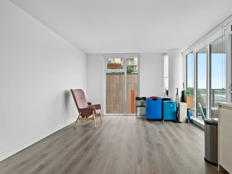 602-8188 Fraser Street, Vancouver, BC, V6K 2G2 - 2
