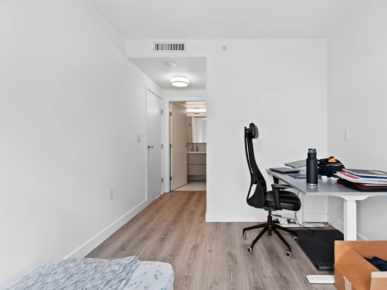 602-8188 Fraser Street, Vancouver, BC, V6K 2G2 - 11