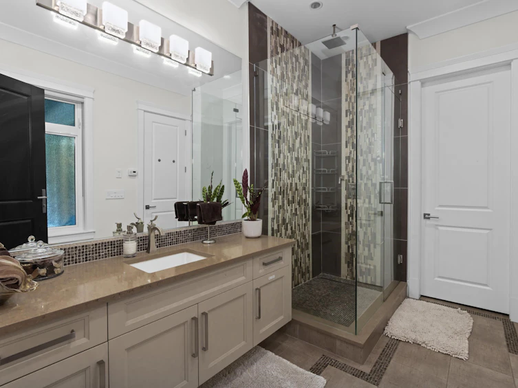 3083 Semiahmoo Trail, Surrey, BC, V4P 1H4 - 28