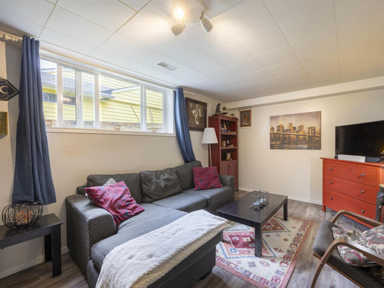 927 Gatensbury Street, Coquitlam, BC, V3J 5H9 - 5
