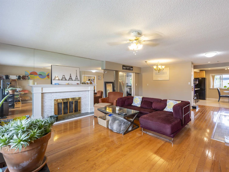 927 Gatensbury Street, Coquitlam, BC, V3J 5H9 - 11