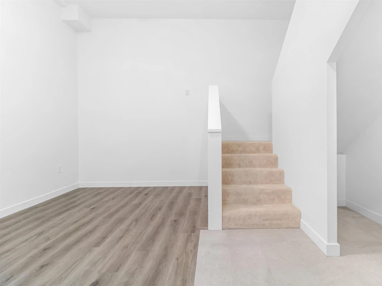 121-650 East 2nd Street, North Vancouver, BC, V7L 1E3 - 19
