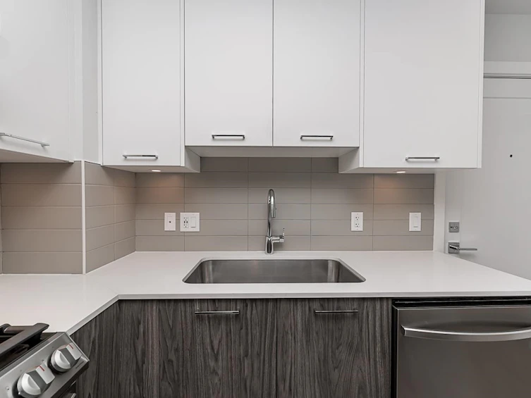 101-3315 148 Street, Surrey, BC, V4P 0H5 - 8