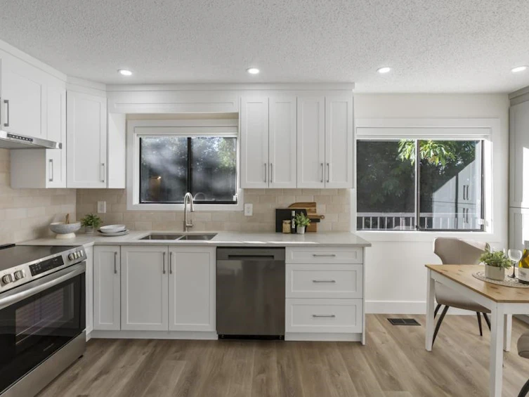 11566 River Road, Surrey, BC, V3V 2V7 - 10