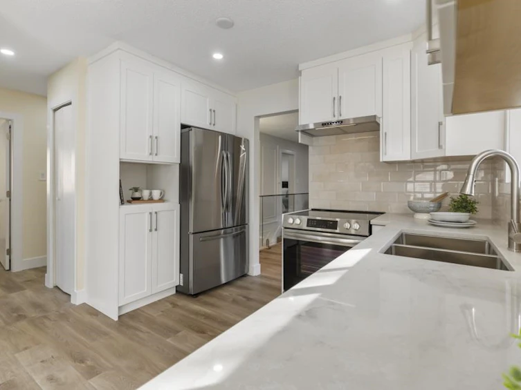 11566 River Road, Surrey, BC, V3V 2V7 - 12