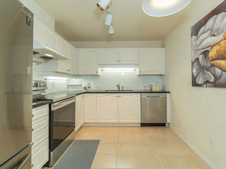 404-7326 Antrim Avenue, Burnaby, BC, V5J 4M8 - 10