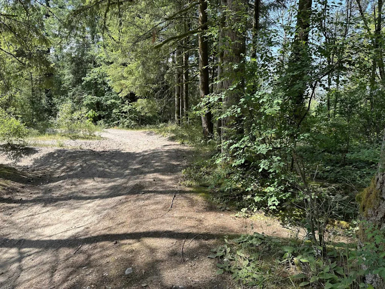 LOT 17 Riverside Drive, North Vancouver, BC, V7H 1V5 - 3