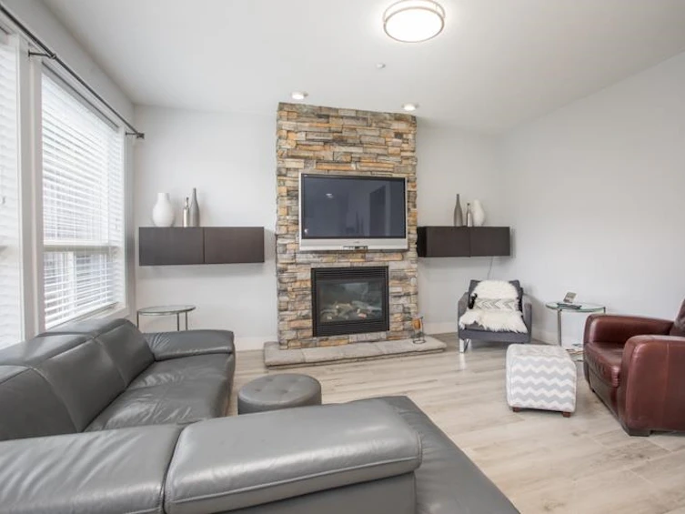 13632 228 Street, Maple Ridge, BC, V4R 0B5 - 13