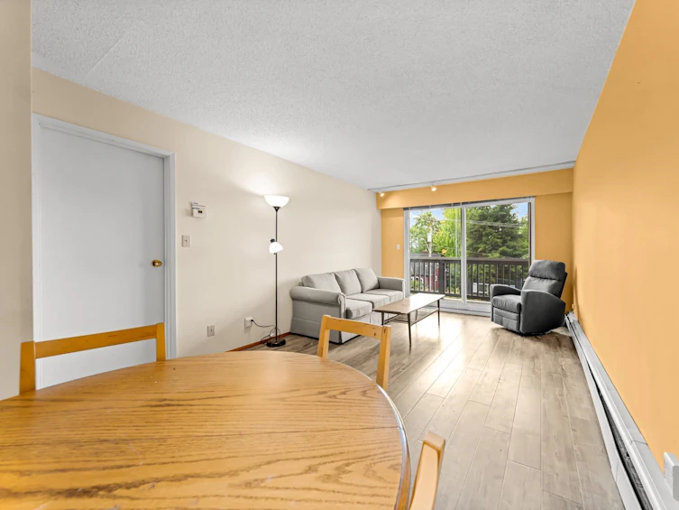 301-1011 Fourth Avenue, New Westminster, BC, V3M 1T3 - 4