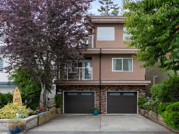 835 Stevens Street, Surrey, BC, V4B 4X3