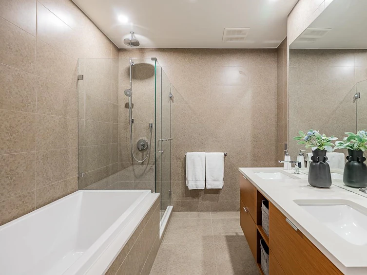 201-6697 Nelson Avenue, West Vancouver, BC, V7W 2B2 - 9