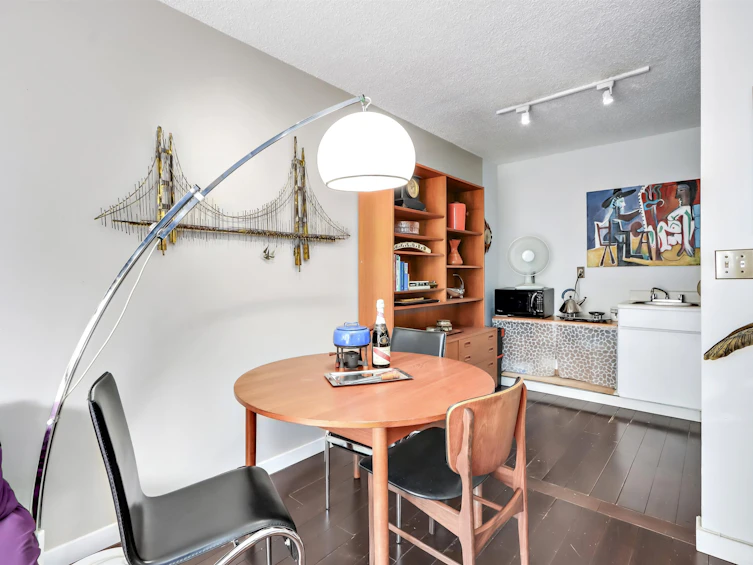 101-145 St. Georges Avenue, North Vancouver, BC, V7L 3G8 - 14