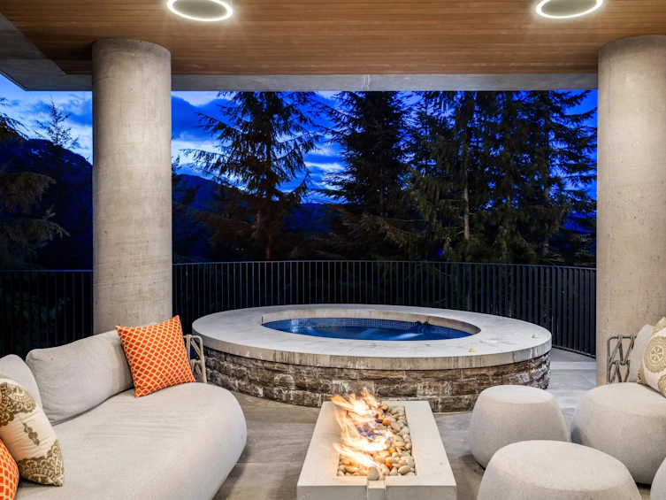 2929 Kadenwood Drive, Whistler, BC, V8E 0L6 - 40