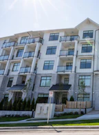 504 3315 148 Street