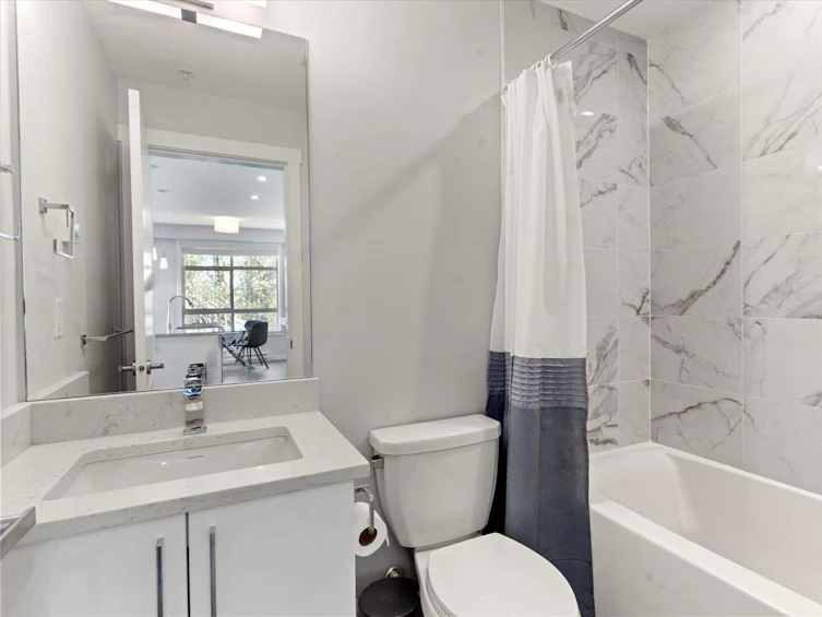 413-45562 Airport Road, Chilliwack, BC, V2P 0J8 - 4