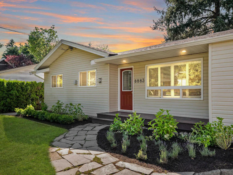 8883 Hudson Bay, Langley, BC, V1M 2R6 - 2