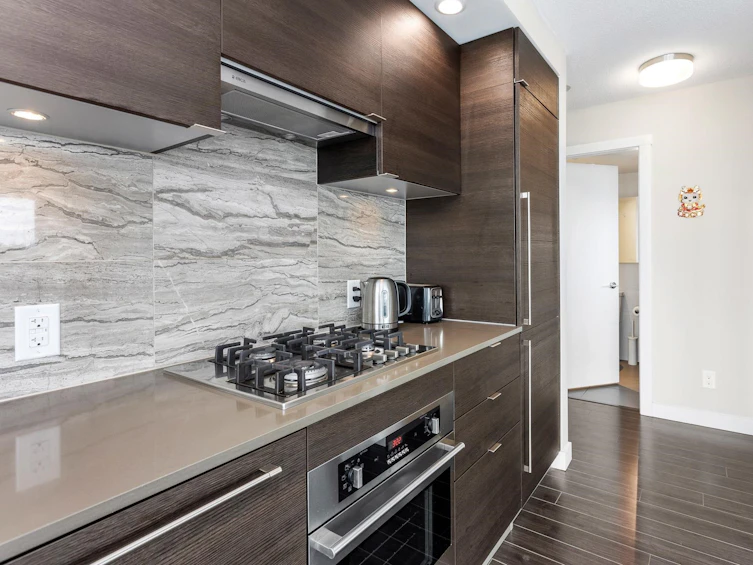 2006-602 Como Lake Avenue, Coquitlam, BC, V3J 0G2 - 11