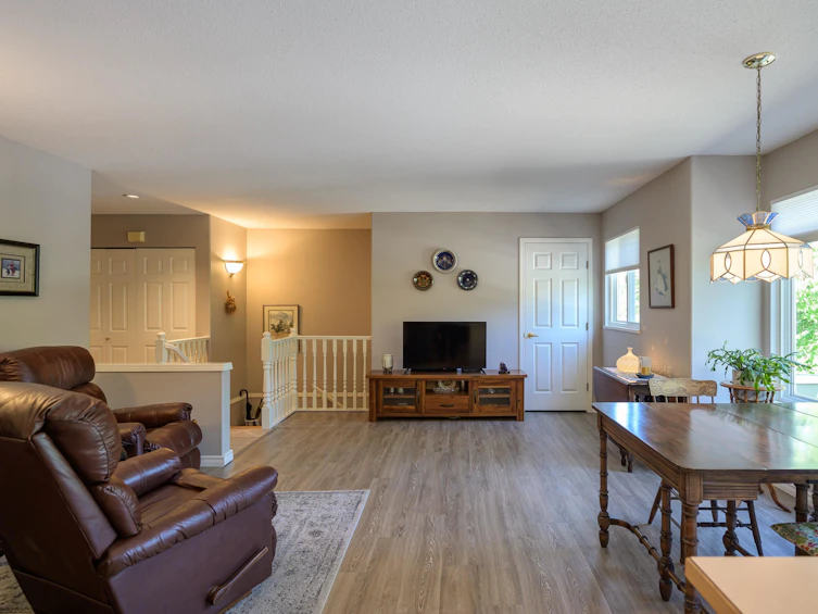 255-13888 70, Surrey, BC, V3W 0R8 - 7