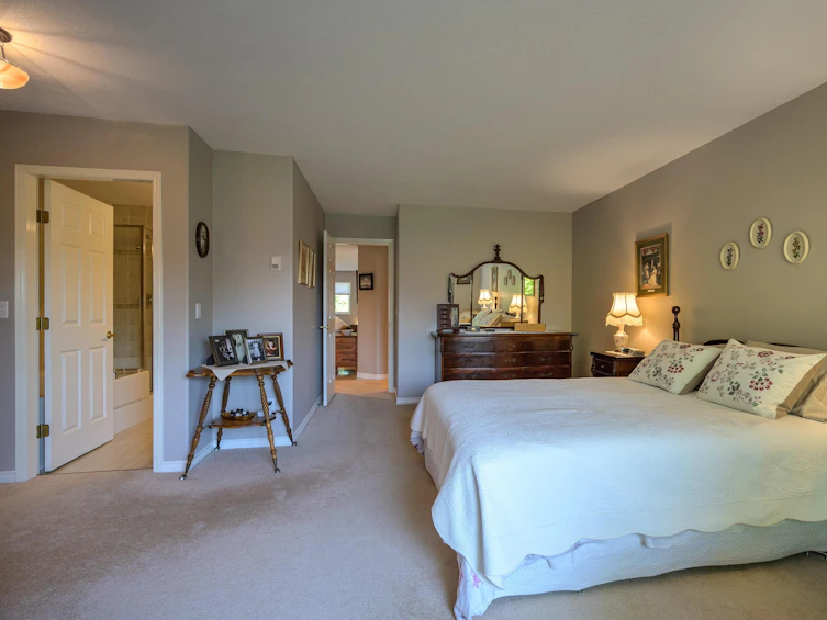 255-13888 70, Surrey, BC, V3W 0R8 - 25