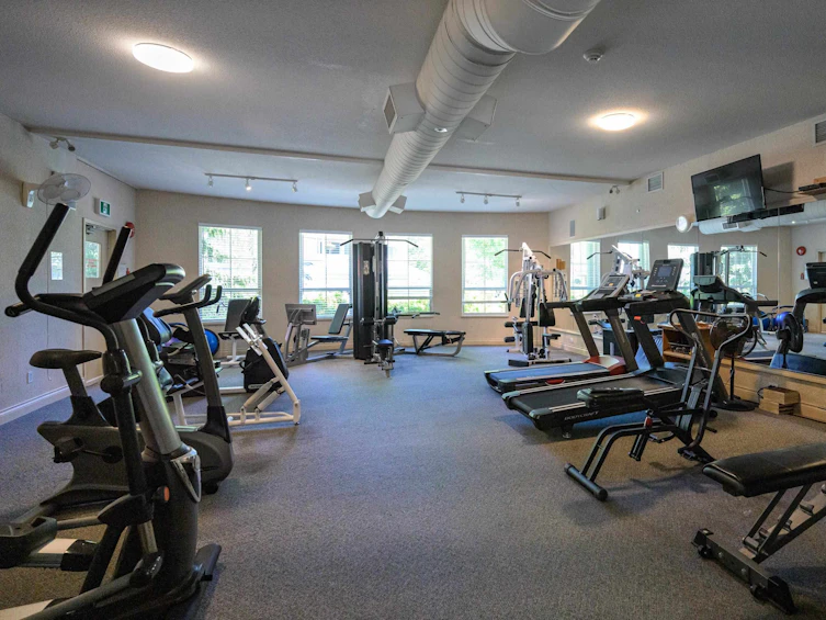 255-13888 70, Surrey, BC, V3W 0R8 - 36