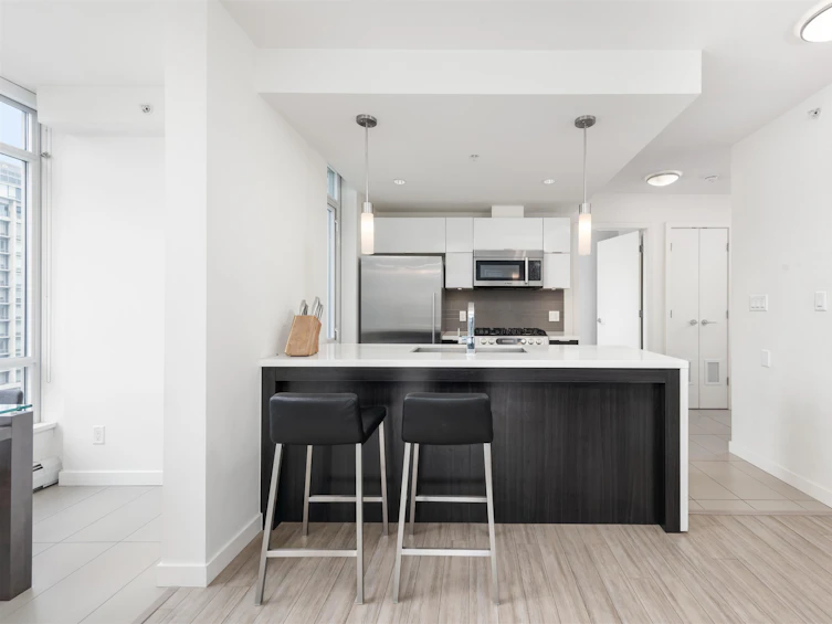 802-1775 Quebec Street, Vancouver, BC, V5T 0E3 - 3