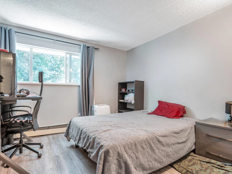 212-33400 Bourquin Place, Abbotsford, BC, V2S 5G3 - 27