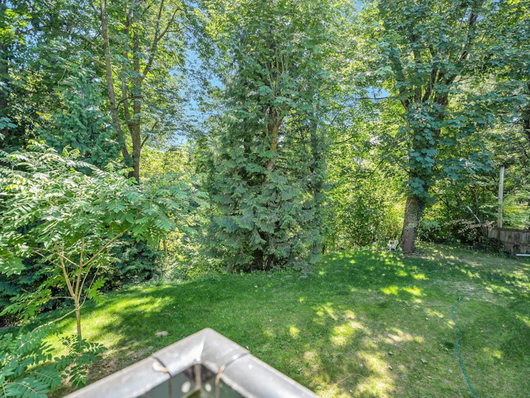 212-33400 Bourquin Place, Abbotsford, BC, V2S 5G3 - 22