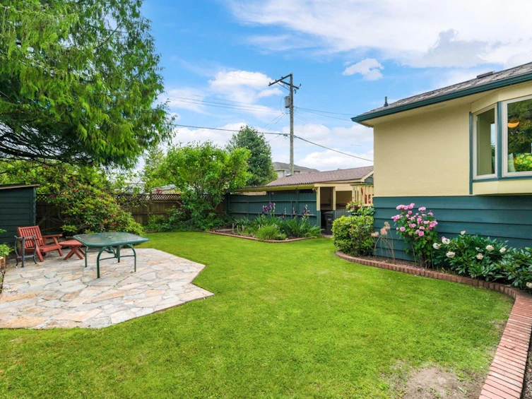 936 W 37th Avenue, Vancouver, BC, V5Z 2L5 - 24