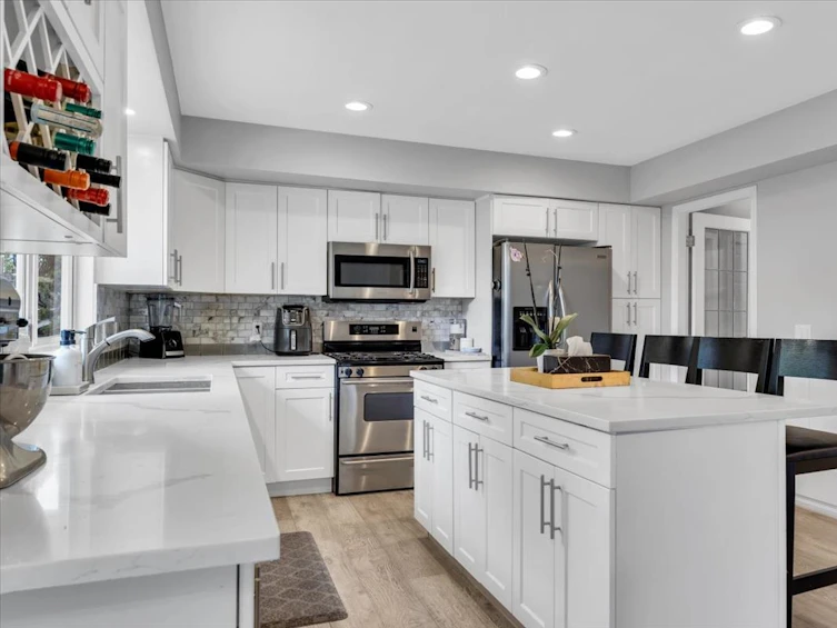 7844 160a Street, Surrey, BC, V4N 0T7 - 16