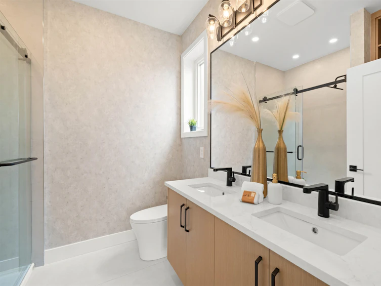 2-312 East 40th Avenue, Vancouver, BC, V5W 1L9 - 15