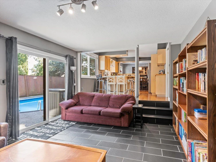 3754 Balsam Crescent, Abbotsford, BC, V2S 7A3 - 8