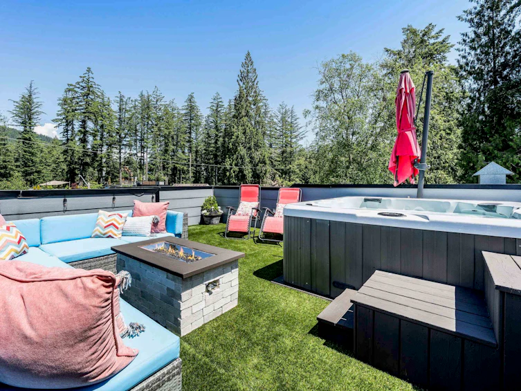 291 Hemlock Street, Cultus Lake, BC, V2R 4Y7 - 2