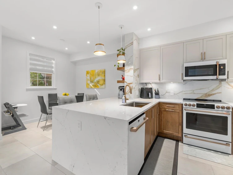 1 6989 180 Street, Surrey, BC, V3S 7S3 - 4